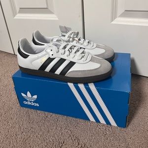 Adidas Sambas - NWT Size Women’s 8/Men’s 7